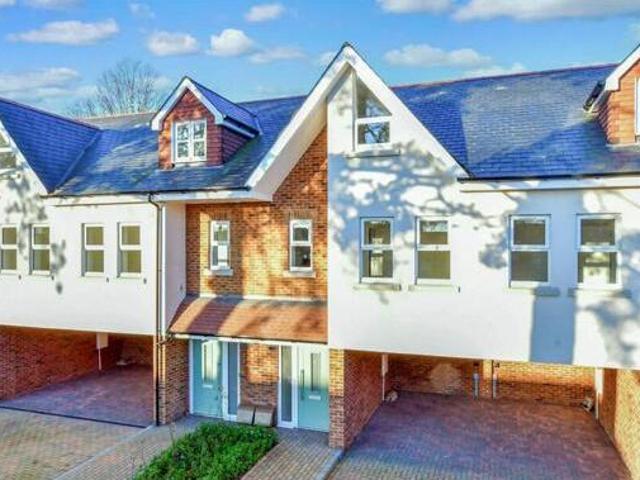 House for sale in Lyons, Greater London