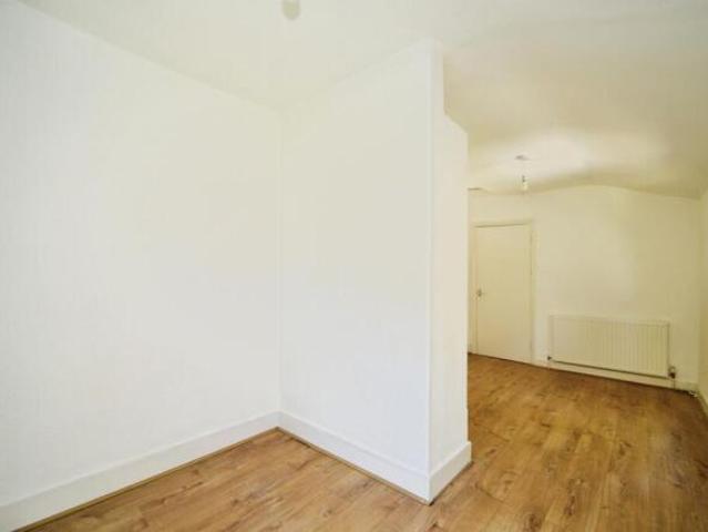 Cottage for sale in Cat Hill