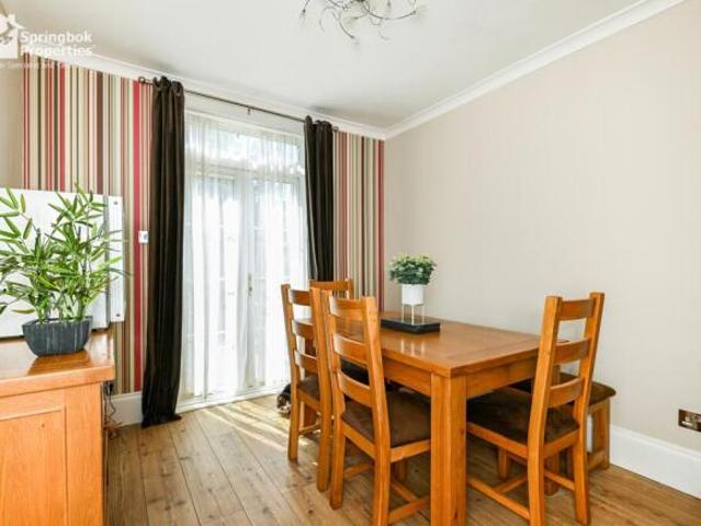 Cottage for sale in Sheerness, Oad Street