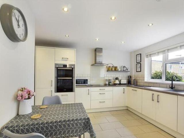 House for sale in Pin Green Industrial Area, Stevenage