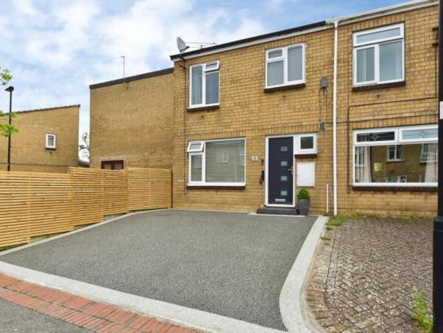Cottage for sale in Waterthorpe, South Yorkshire