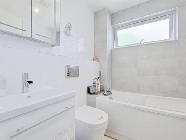 Cottage for sale in Southfields, Northampton