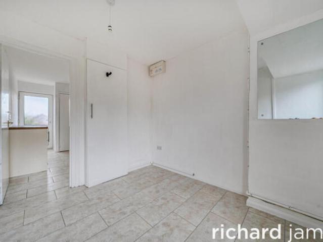 Cottage for sale in Moredon, Swindon