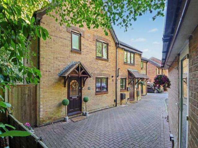 Cottage for sale in Netley, Eastleigh