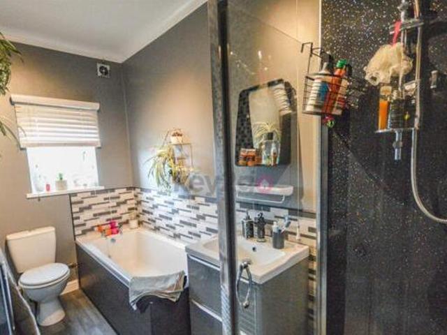 House for sale in Castlegate, Sheffield