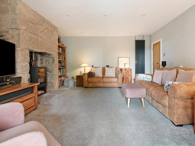 Cottage for sale in Horsforth, West Yorkshire