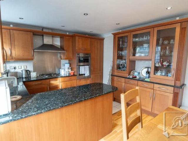 Cottage for sale in Hamerton, Kent