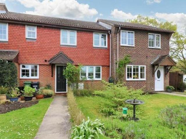 House for sale in Barton Stacey, Hampshire