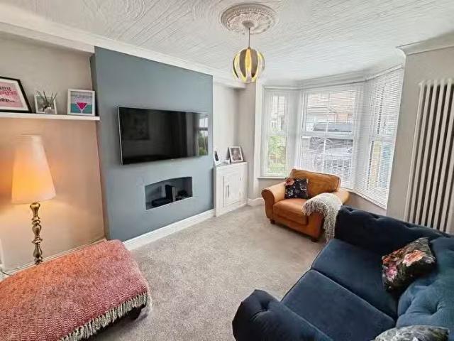 House for sale in Cwmafan