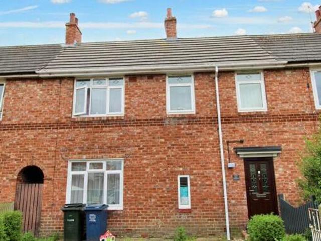 House for sale in Newcastle-under-Lyme, Staffordshire