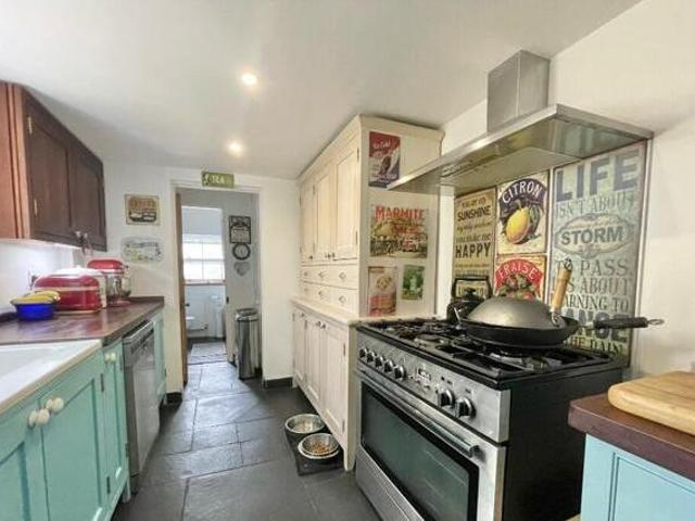 House for sale in Mount Pleasant, Iford