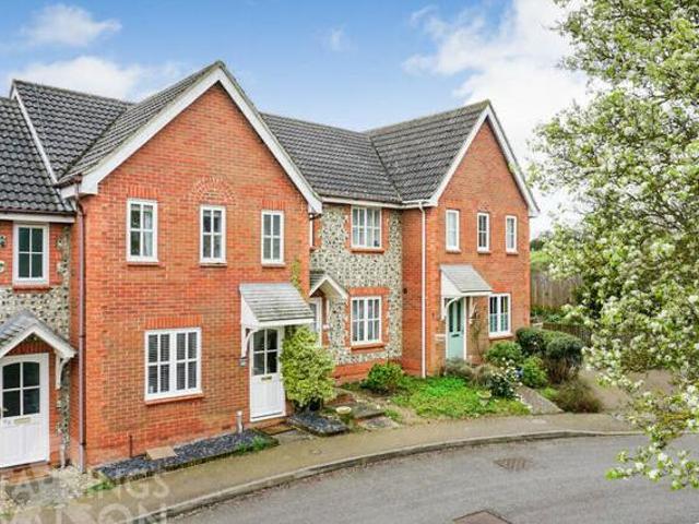House for sale in Lyons, Greater London