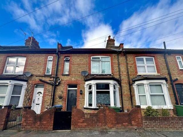 House for sale in North Watford, Watford