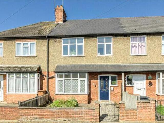 House for sale in Northampton, Northamptonshire