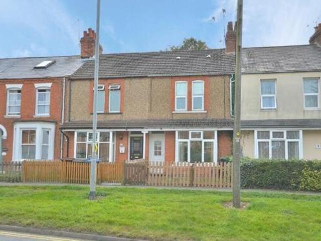 House for sale in Northampton, Northamptonshire
