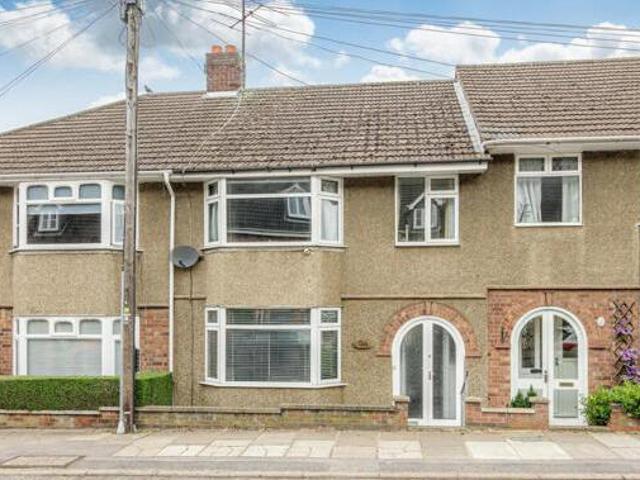 House for sale in Northampton, Northamptonshire