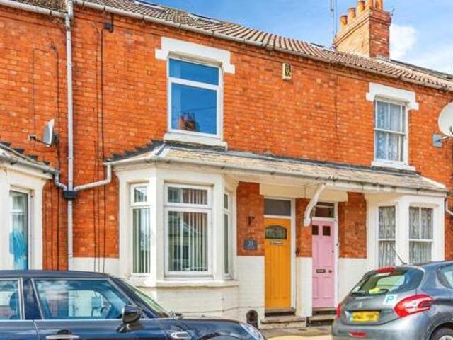 House for sale in Northampton, Northamptonshire