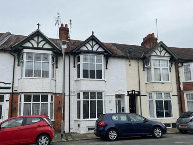 House for sale in Northampton, Northamptonshire