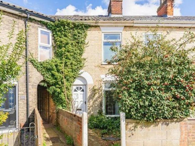 House for sale in Heigham Grove, East Bank