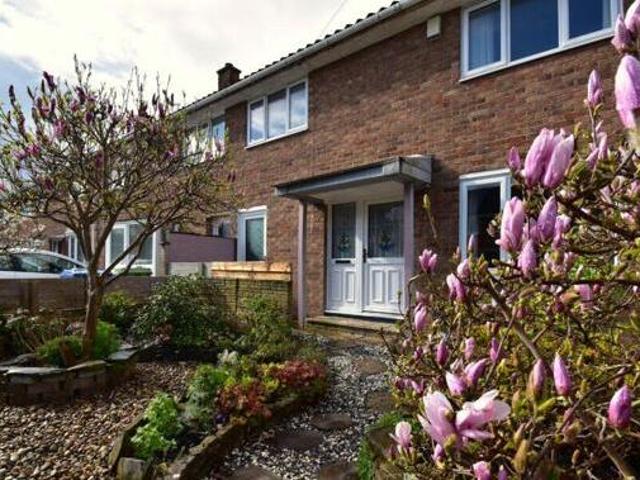 House for sale in Heartsease, East Bank