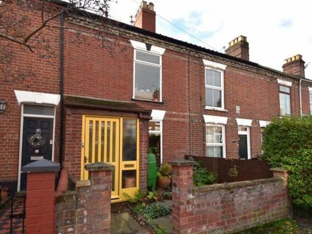 House for sale in New Catton, East Bank
