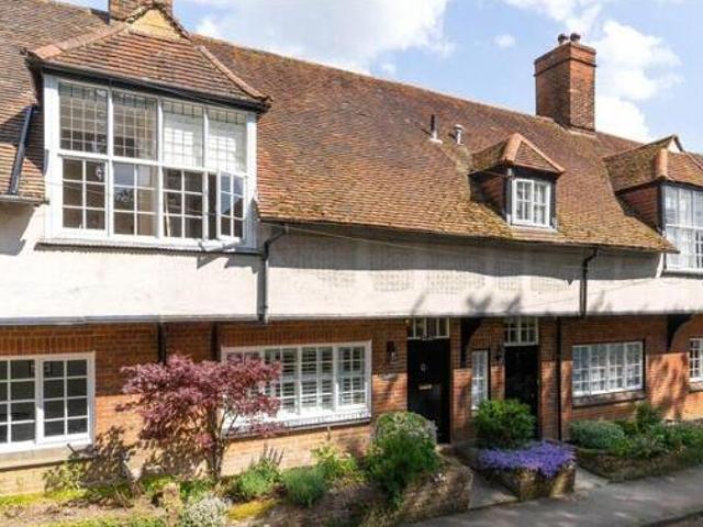 House for sale in Lyons, Greater London