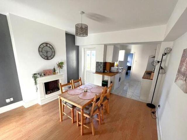 House for sale in Camp Hill, Warwickshire