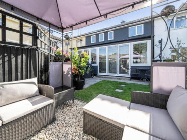 Cottage for sale in Walcot East, Swindon