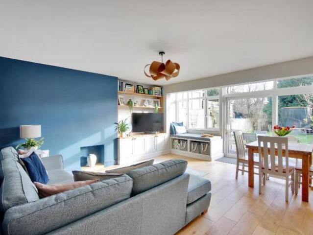 Cottage for sale in Horsmonden, Sandown Park