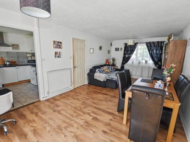Cottage for sale in Lings, Northampton