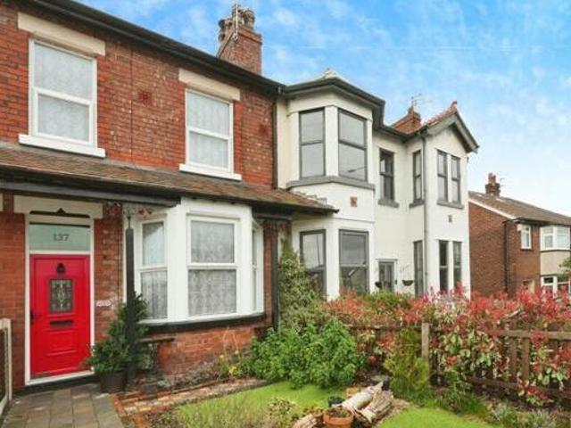 House for sale in Roby Mill, Lancashire