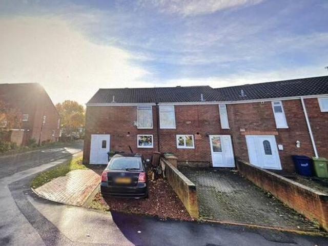 House for sale in Oxclose, Washington