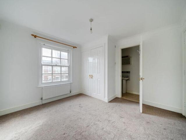 Cottage for sale in Hampshire