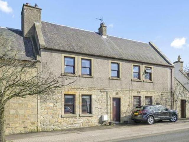 House for sale in Pathhead, Scotland