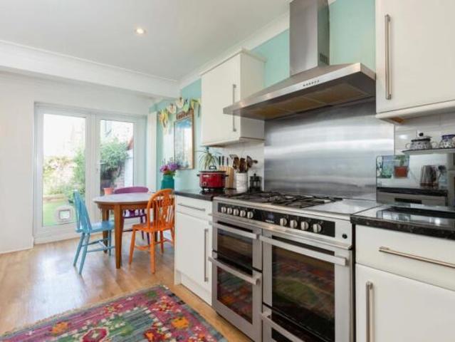 Cottage for sale in Worthing, West Sussex