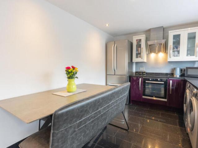 Cottage for sale in Barassie, Scotland