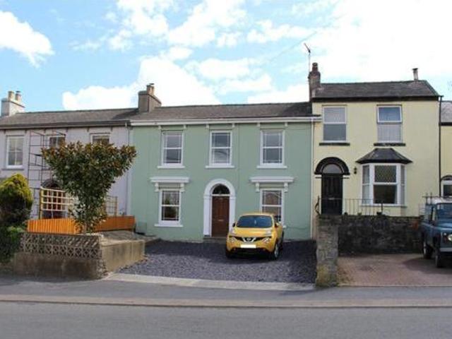 House for sale in Pembroke, Wales