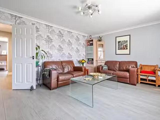 House for sale in Bowling Bank