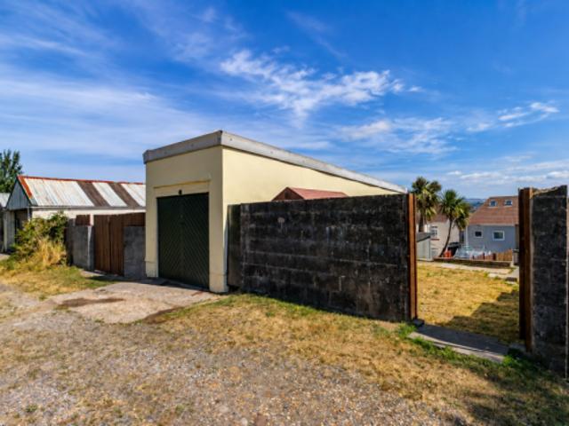Cottage for sale in Nangreaves, Wales