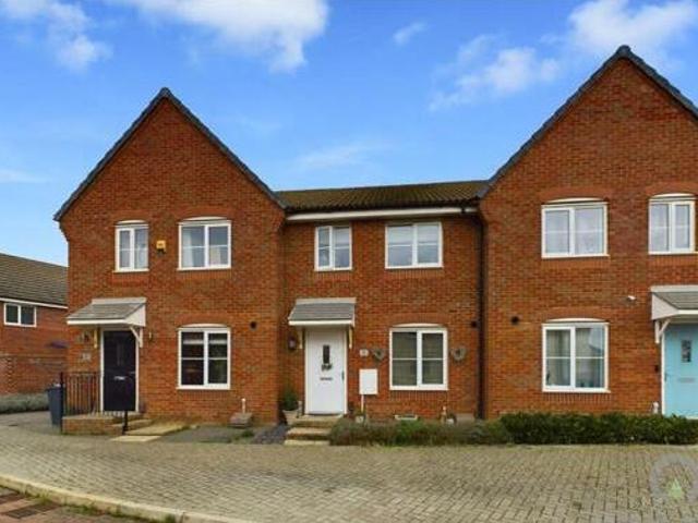 House for sale in Northampton, Northamptonshire