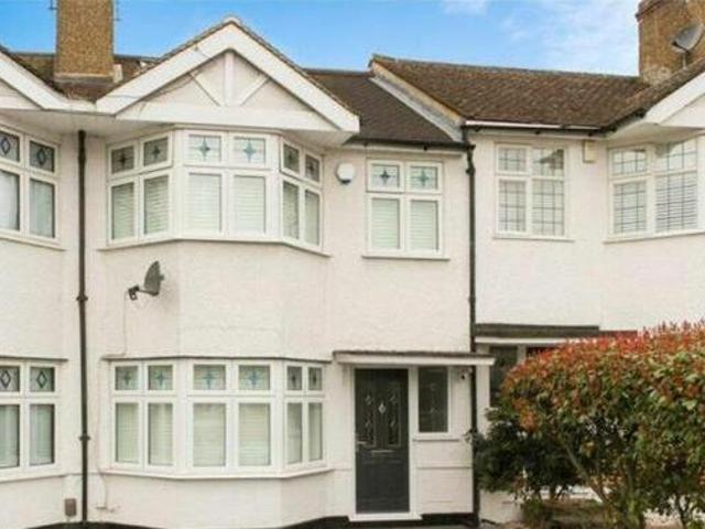 House for sale in Pinner, Greater London