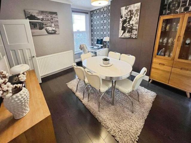 Cottage for sale in Barton upon Irwell, Salford