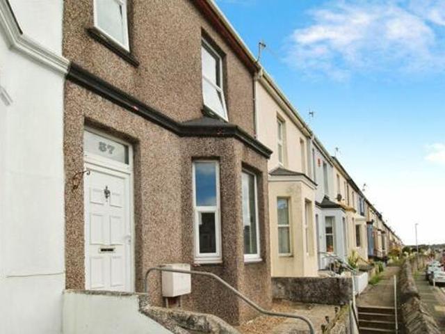 House for sale in Follaton, Strode