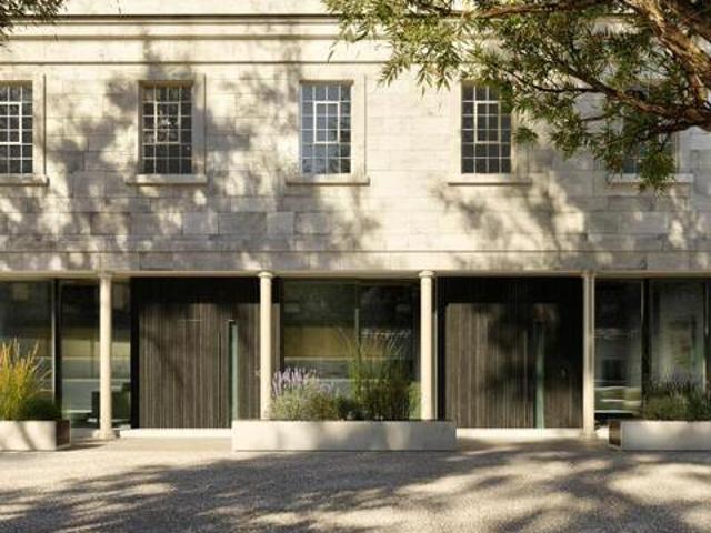 House for sale in Follaton, Strode