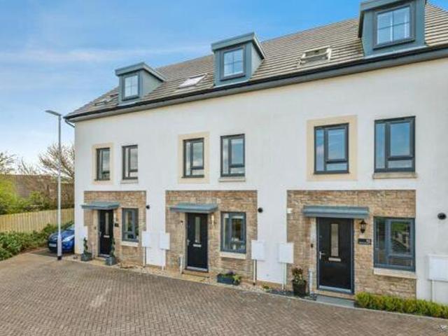 House for sale in Follaton, Strode