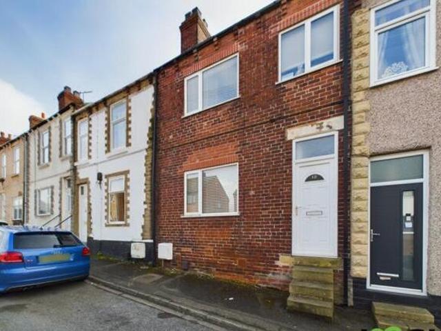House for sale in Pontefract, West Yorkshire