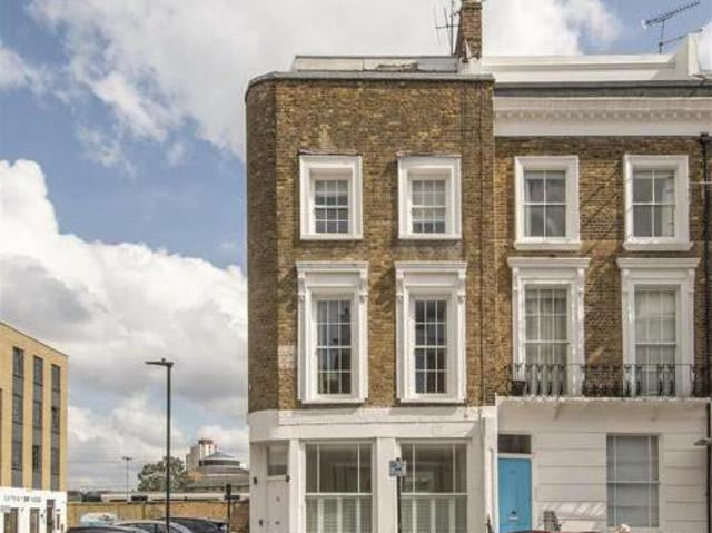 House for sale in Lyons, Greater London