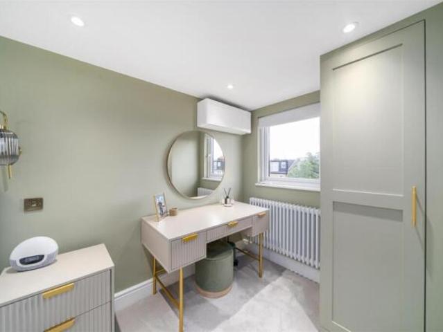Cottage for sale in The Apostles, Greater London