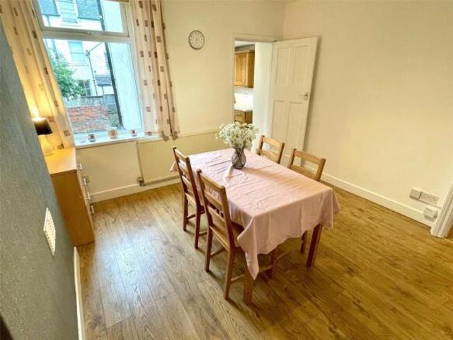 Cottage for sale in Moorlands, Bare