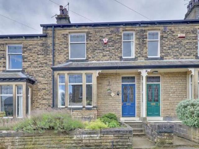 House for sale in Pudsey, West Yorkshire
